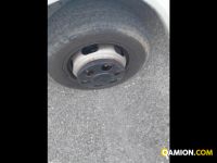 Mercedes Mod. MERCEDES Vers. MERCEDES | Leggero Cabinato <= 35 q.li Cassone fisso con Gru | INDUSTRIAL CARS S.P.A