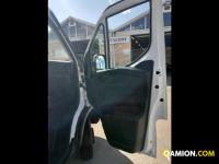 Iveco Mod. IVECO Vers. IVECO | Leggero Cabinato <= 35 q.li Furgonato con sponda | INDUSTRIAL CARS S.P.A
