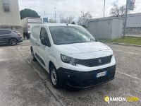 Peugeot Mod. PEUGEOT Vers. PEUGEOT | Leggero Cabinato <= 35 q.li Isotermico con gruppo frigo | INDUSTRIAL CARS S.P.A