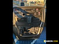 Iveco Mod. IVECO Vers. IVECO | Motrice Isotermico con gruppo frigo e sponda | INDUSTRIAL CARS S.P.A