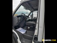 Iveco Mod. IVECO Vers. IVECO | Leggero Cabinato <= 35 q.li Furgonato con sponda | INDUSTRIAL CARS S.P.A