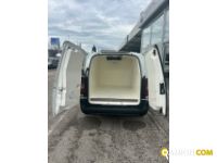 Peugeot Mod. PEUGEOT Vers. PEUGEOT | Leggero Cabinato <= 35 q.li Isotermico con gruppo frigo | INDUSTRIAL CARS S.P.A