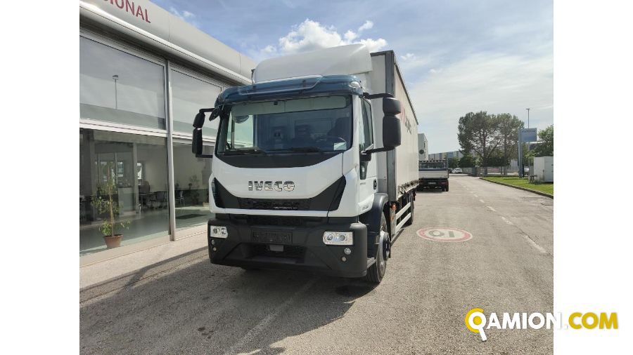 Iveco Mod. IVECO Vers. IVECO | Leggero Cabinato > 35 q.li Cassone fisso con centina con sponda | INDUSTRIAL CARS S.P.A
