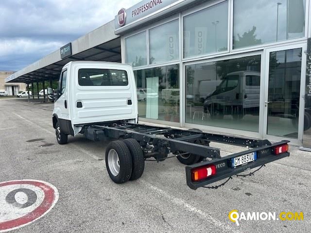 Iveco Mod. IVECO Vers. IVECO | Leggero Cabinato <= 35 q.li Telaio | INDUSTRIAL CARS S.P.A