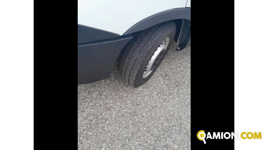 Iveco Mod. IVECO Vers. IVECO | Leggero Furgone <= 35 q.li Furgone di serie / Van | INDUSTRIAL CARS S.P.A