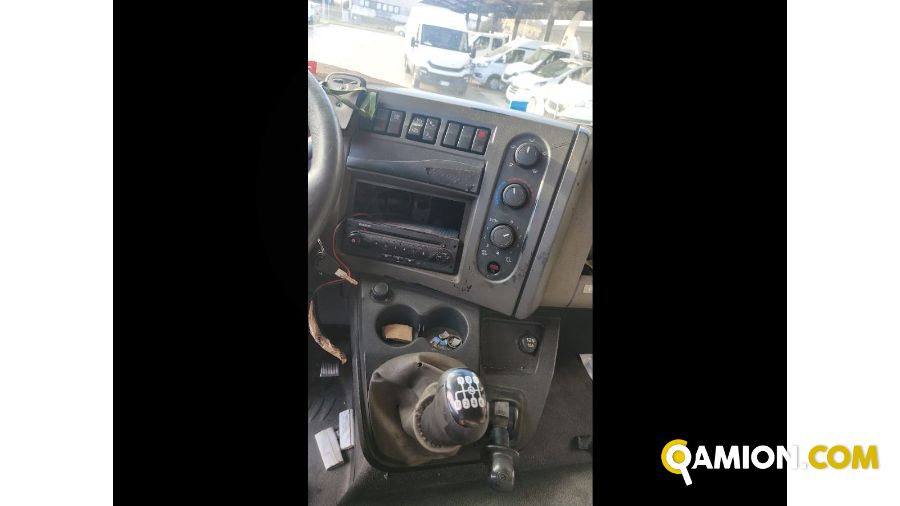 Renault trucks Mod. RENAULT TRUCKS Vers. RENAULT TRUCKS | Trattore Trattore | INDUSTRIAL CARS S.P.A