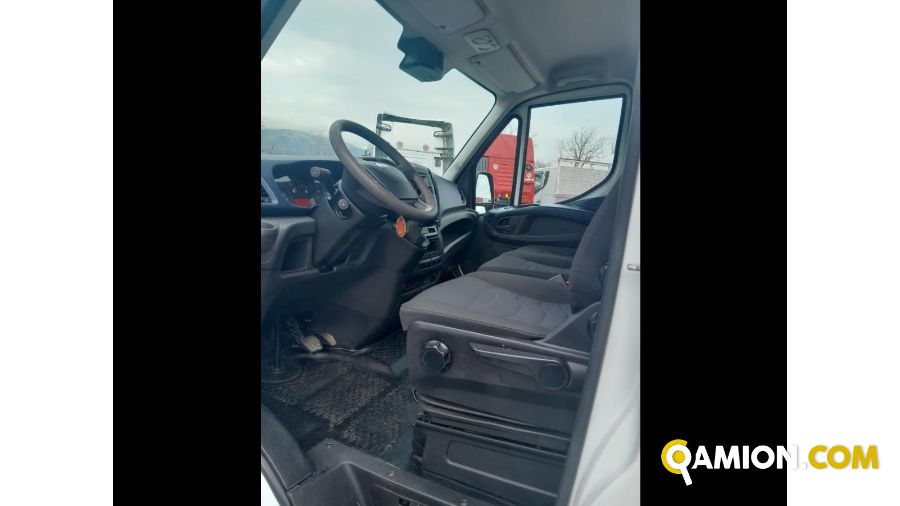 Iveco Mod. IVECO Vers. IVECO | Leggero Cabinato <= 35 q.li Telaio | INDUSTRIAL CARS S.P.A