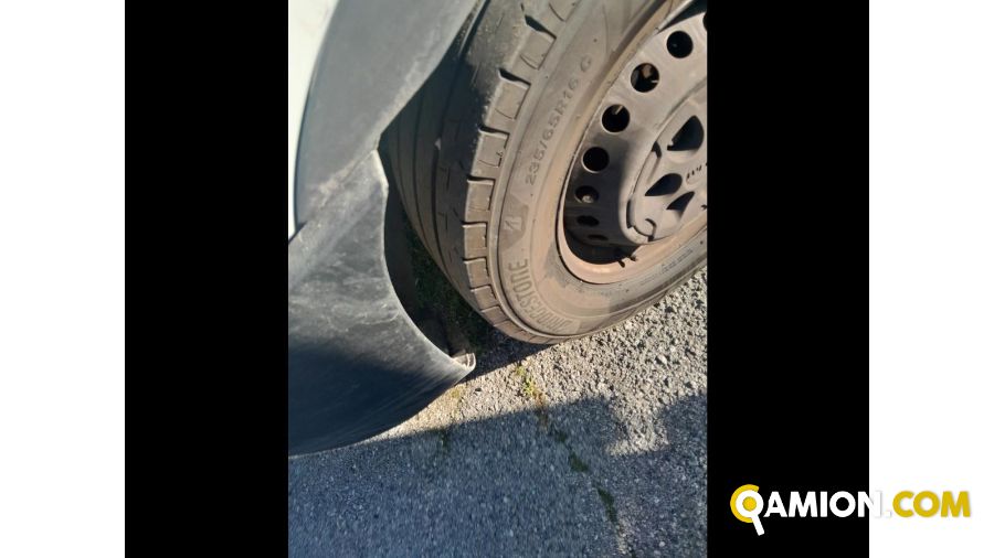 Iveco Mod. IVECO Vers. IVECO | Leggero Cabinato <= 35 q.li Cassone fisso con centina | INDUSTRIAL CARS S.P.A