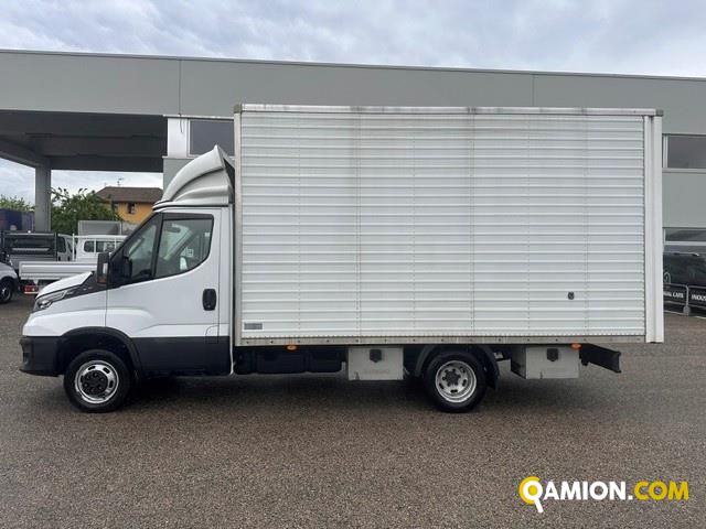 Iveco Mod. IVECO Vers. IVECO | Leggero Furgone <= 35 q.li Furgone di serie / Van | INDUSTRIAL CARS S.P.A