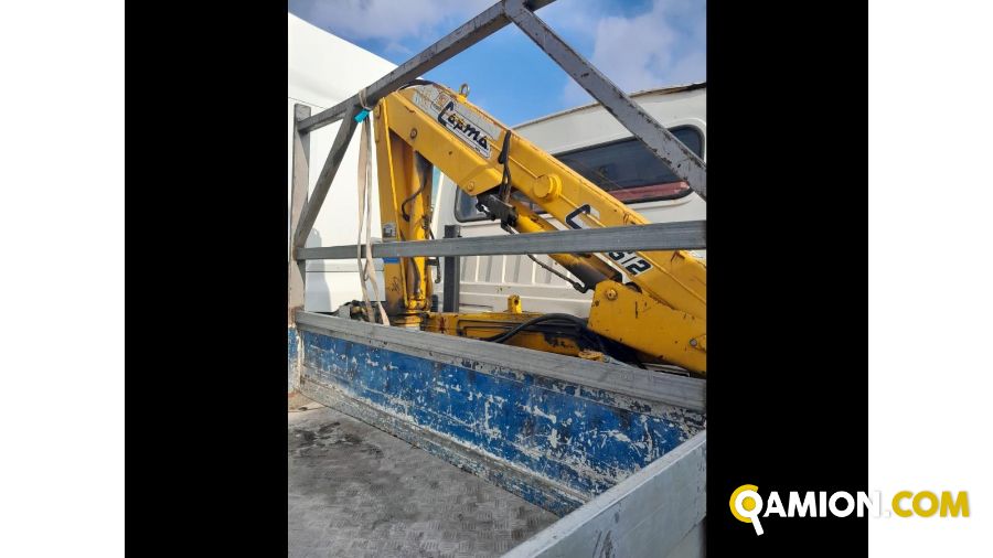 Nissan Mod. NISSAN Vers. NISSAN | Leggero Cabinato <= 35 q.li Cassone fisso con Gru | INDUSTRIAL CARS S.P.A