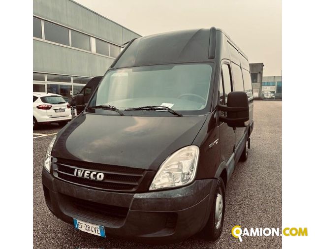 Iveco Mod. IVECO Vers. IVECO | Leggero Furgone <= 35 q.li Furgone di serie / Van | INDUSTRIAL CARS S.P.A