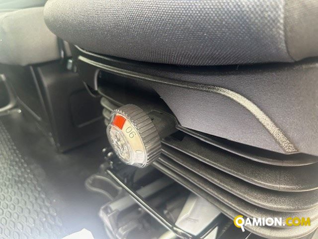 Iveco Mod. IVECO Vers. IVECO | Leggero Furgone <= 35 q.li Furgone di serie / Van | INDUSTRIAL CARS S.P.A