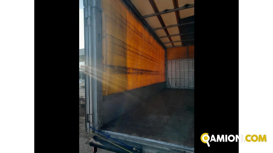 Iveco Mod. IVECO Vers. IVECO | Leggero Cabinato <= 35 q.li Cassone fisso con centina | INDUSTRIAL CARS S.P.A