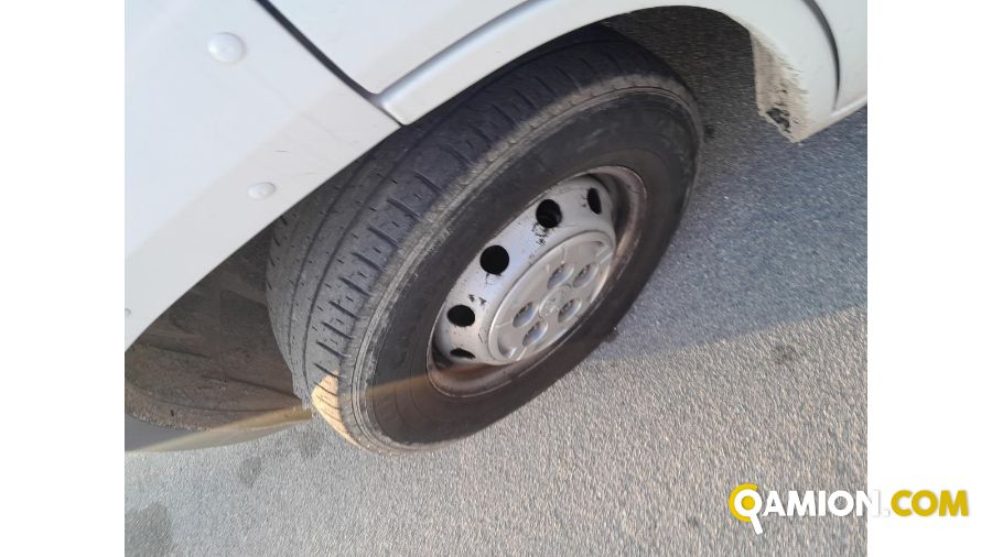 Peugeot Mod. PEUGEOT Vers. PEUGEOT | Leggero Furgone <= 35 q.li Isotermico con gruppo frigo | INDUSTRIAL CARS S.P.A