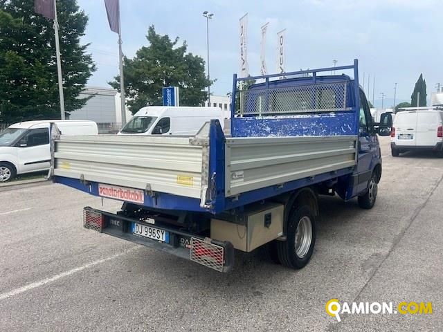 Iveco Mod. IVECO Vers. IVECO | Leggero Cabinato <= 35 q.li Cassone Ribaltabile | INDUSTRIAL CARS S.P.A