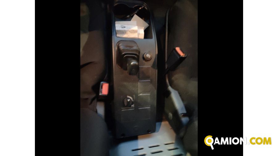 Iveco Mod. IVECO Vers. IVECO | Leggero Cabinato > 35 q.li Cassone fisso con centina con sponda | INDUSTRIAL CARS S.P.A