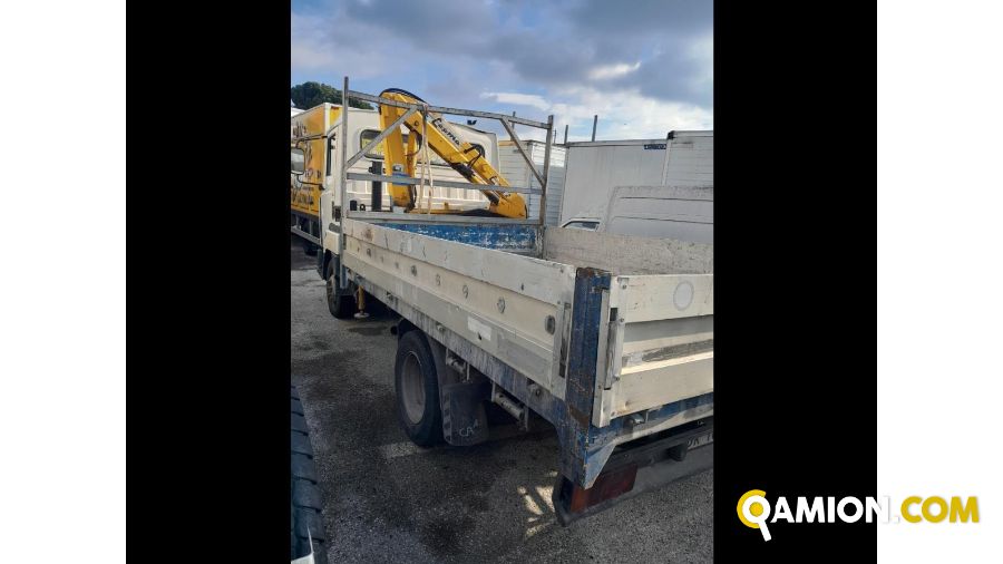 Nissan Mod. NISSAN Vers. NISSAN | Leggero Cabinato <= 35 q.li Cassone fisso con Gru | INDUSTRIAL CARS S.P.A