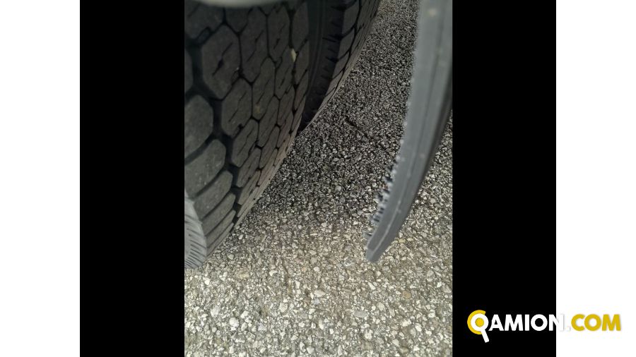 Iveco Mod. IVECO Vers. IVECO | Leggero Cabinato > 35 q.li Isotermico con gruppo frigo | INDUSTRIAL CARS S.P.A