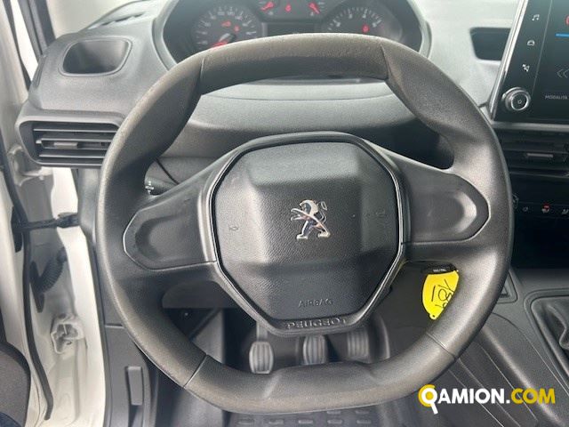 Peugeot Mod. PEUGEOT Vers. PEUGEOT | Leggero Cabinato <= 35 q.li Isotermico con gruppo frigo | INDUSTRIAL CARS S.P.A