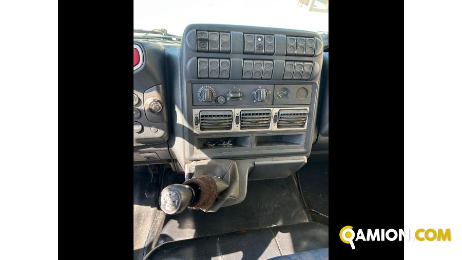 Iveco Mod. IVECO Vers. IVECO | Leggero Cabinato > 35 q.li Furgonato con sponda | INDUSTRIAL CARS S.P.A