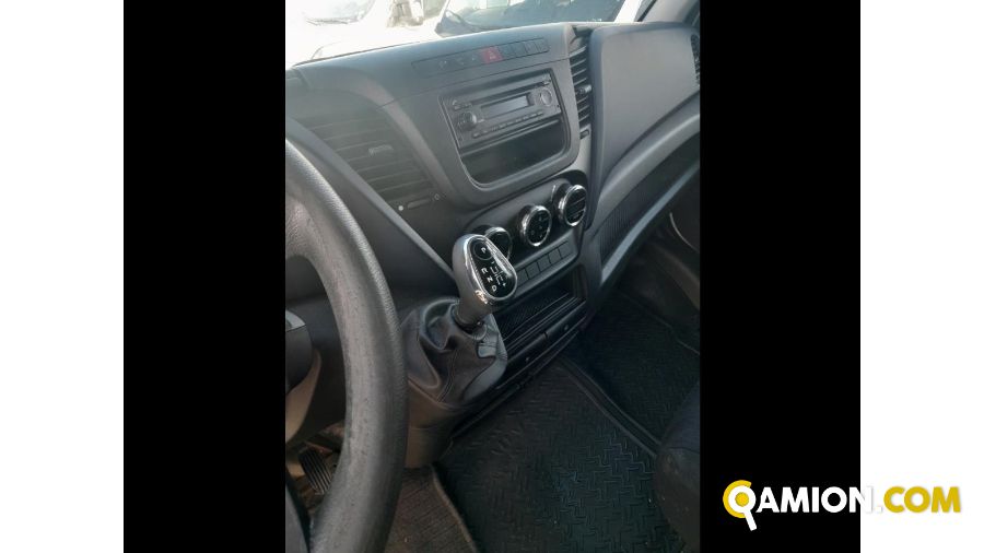 Iveco Mod. IVECO Vers. IVECO | Leggero Cabinato <= 35 q.li Cassone fisso con centina | INDUSTRIAL CARS S.P.A