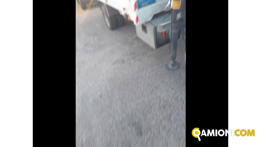 Mercedes Mod. MERCEDES Vers. MERCEDES | Leggero Cabinato <= 35 q.li Cassone fisso con Gru | INDUSTRIAL CARS S.P.A