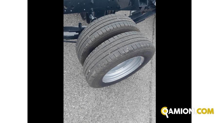 Iveco Mod. IVECO Vers. IVECO | Leggero Cabinato <= 35 q.li Telaio | INDUSTRIAL CARS S.P.A