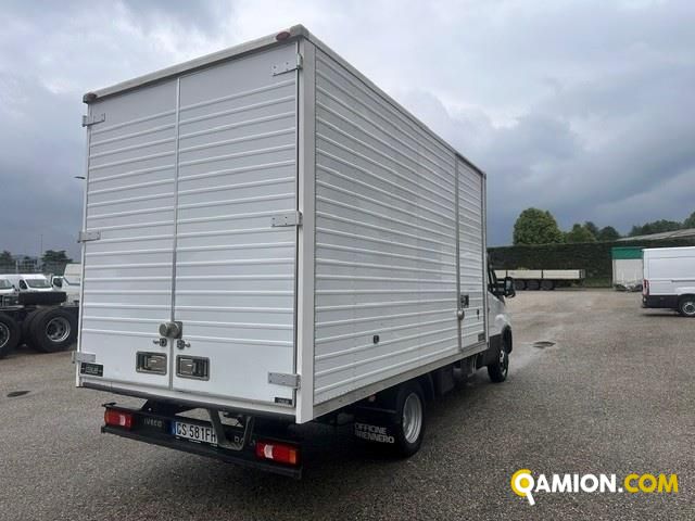 Iveco Mod. IVECO Vers. IVECO | Leggero Furgone <= 35 q.li Furgone di serie / Van | INDUSTRIAL CARS S.P.A