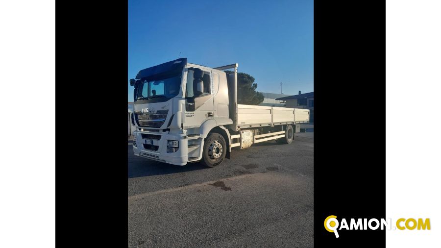 Iveco Mod. IVECO Vers. IVECO | Motrice Cassone fisso | INDUSTRIAL CARS S.P.A