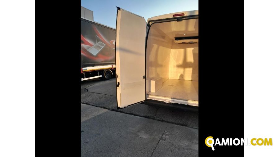 Peugeot Mod. PEUGEOT Vers. PEUGEOT | Leggero Furgone <= 35 q.li Isotermico con gruppo frigo | INDUSTRIAL CARS S.P.A