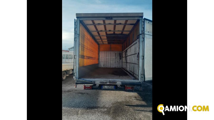 Iveco Mod. IVECO Vers. IVECO | Leggero Cabinato <= 35 q.li Cassone fisso con centina | INDUSTRIAL CARS S.P.A