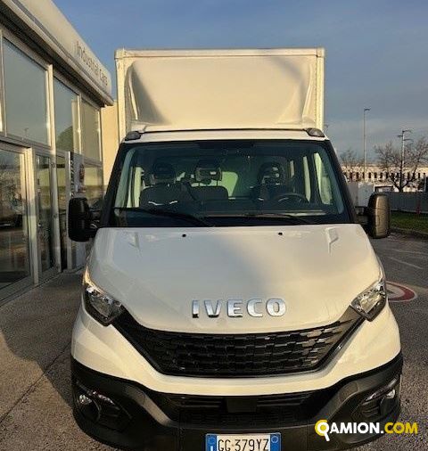 Iveco Mod. IVECO Vers. IVECO | Leggero Cabinato <= 35 q.li Furgonato | INDUSTRIAL CARS S.P.A