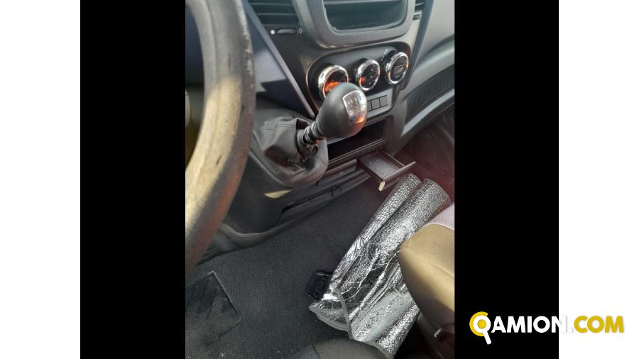 Iveco Mod. IVECO Vers. IVECO | Leggero Cabinato <= 35 q.li Cassone fisso con centina | INDUSTRIAL CARS S.P.A