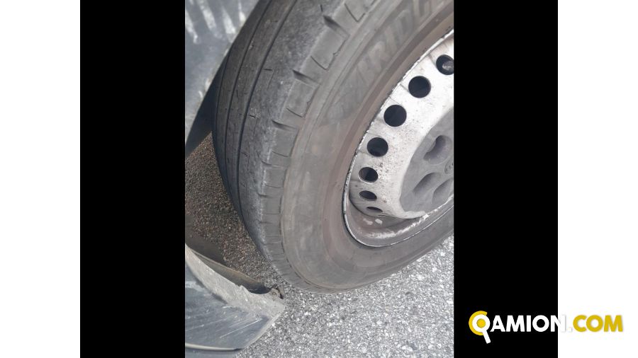 Iveco Mod. IVECO Vers. IVECO | Leggero Cabinato <= 35 q.li Cassone fisso con centina | INDUSTRIAL CARS S.P.A