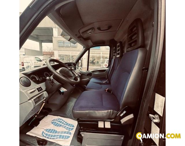 Iveco Mod. IVECO Vers. IVECO | Leggero Furgone <= 35 q.li Furgone di serie / Van | INDUSTRIAL CARS S.P.A