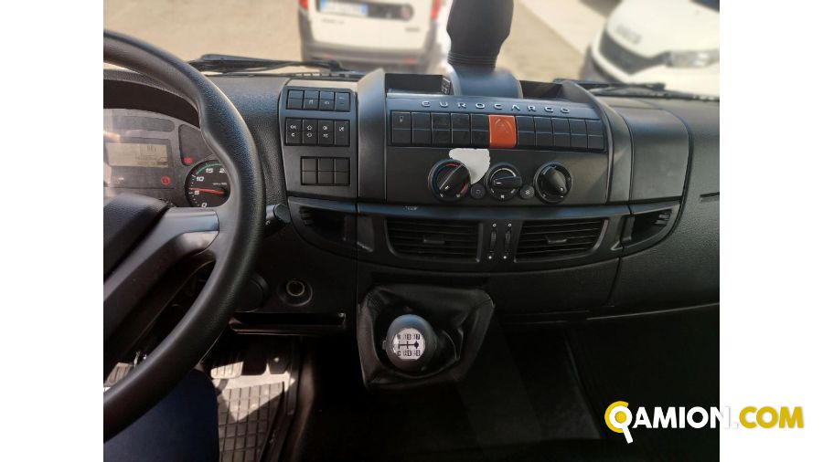Iveco Mod. IVECO Vers. IVECO | Leggero Cabinato > 35 q.li Cassone fisso con centina con sponda | INDUSTRIAL CARS S.P.A