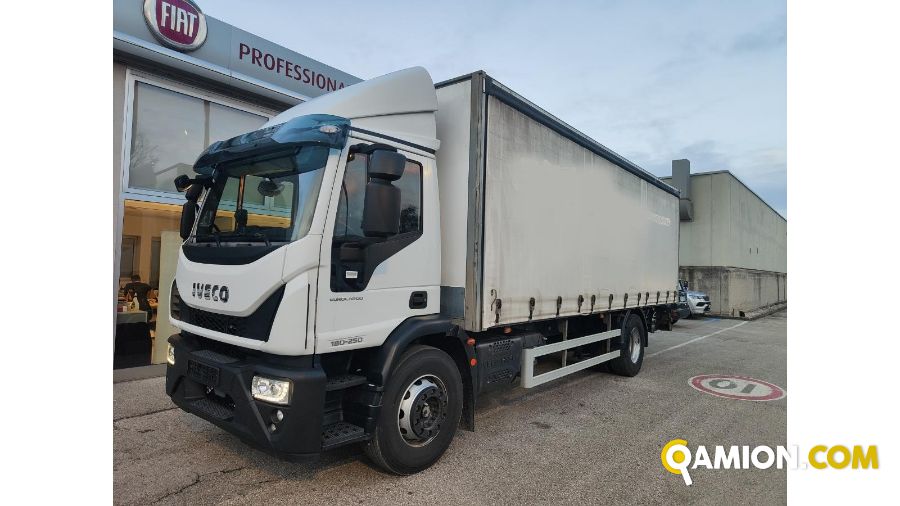 Iveco Mod. IVECO Vers. IVECO | Leggero Cabinato > 35 q.li Cassone fisso con centina con sponda | INDUSTRIAL CARS S.P.A