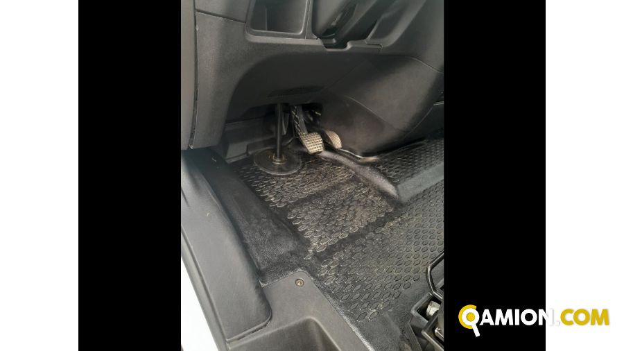 Iveco Mod. IVECO Vers. IVECO | Leggero Cabinato <= 35 q.li Telaio | INDUSTRIAL CARS S.P.A