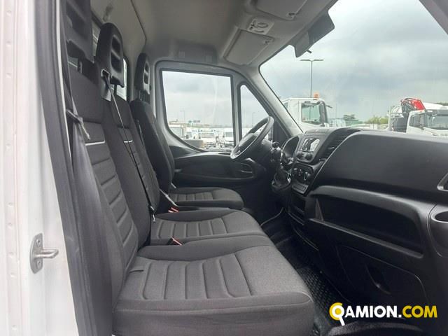 Iveco Mod. IVECO Vers. IVECO | Leggero Furgone <= 35 q.li Furgone di serie / Van | INDUSTRIAL CARS S.P.A