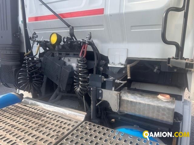 Iveco Mod. IVECO Vers. IVECO | Trattore Trattore | INDUSTRIAL CARS S.P.A