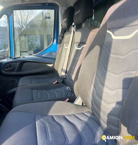 Iveco Mod. IVECO Vers. IVECO | Leggero Cabinato <= 35 q.li Cassone fisso con centina | INDUSTRIAL CARS S.P.A