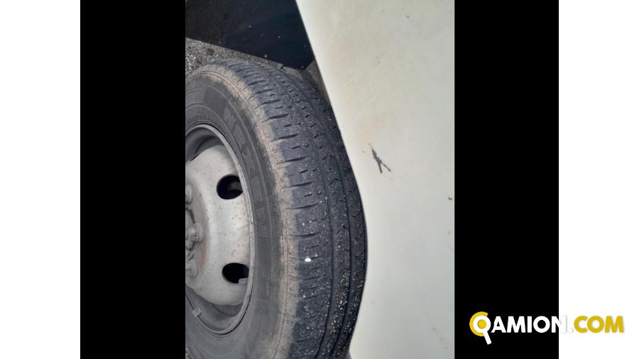 Nissan Mod. NISSAN Vers. NISSAN | Leggero Cabinato <= 35 q.li Cassone fisso con Gru | INDUSTRIAL CARS S.P.A