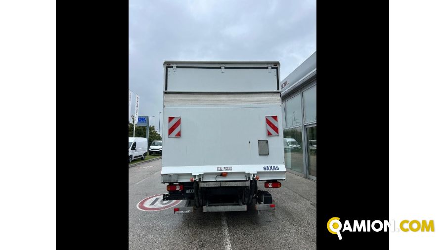 Iveco Mod. IVECO Vers. IVECO | Leggero Cabinato <= 35 q.li Furgonato con sponda | INDUSTRIAL CARS S.P.A