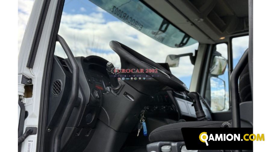 Iveco Stralis 330 Cabina Corta Passo 3800 Stralis 330 Cabina Corta Passo 3800 | EUROCAR2002 S.R.L.