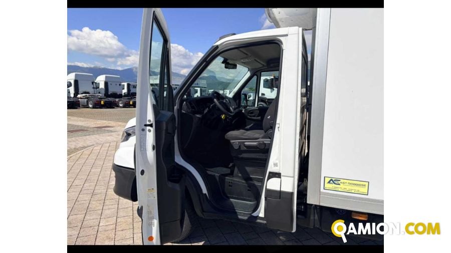 Iveco DAILY 35C16 H - FURGONE ISOTERMICO CON GRUPPO FRIGO DAILY 35C16 H - FURGONE ISOTERMICO CON GRUPPO FRIGO Altro | TENTORI