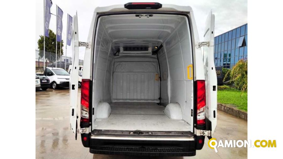 Iveco 35S14V H2 3520L TRASPORTO MEDICINALI 35S14V H2 3520L TRASPORTO MEDICINALI Altro | Milano Industrial S.P.A.