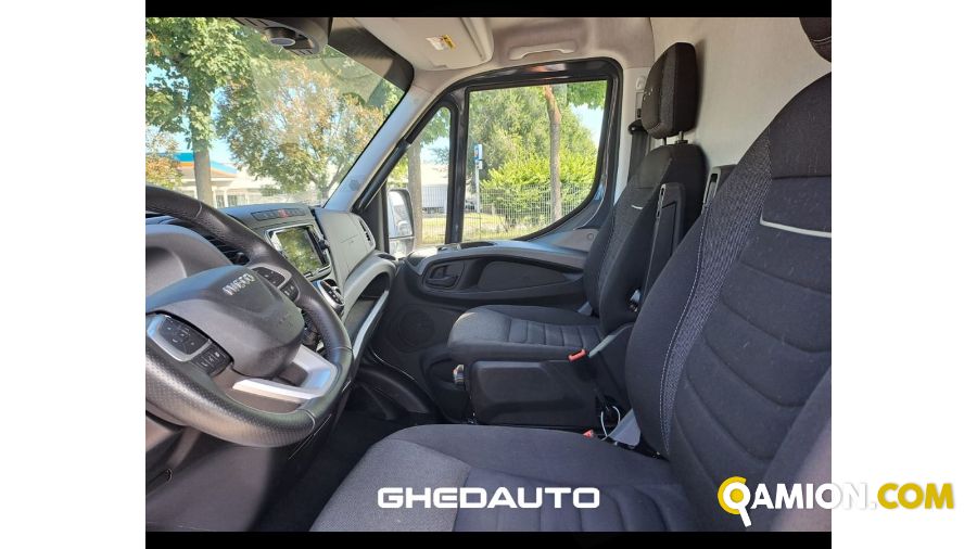 Iveco Daily V 35.21 HI-MATIC 2022 Daily 35 S21H3.0 A8 V H2 3520L HD | Leggeri <= 3,5 Altro | GHEDAUTO Veicoli Industriali S.r.l.