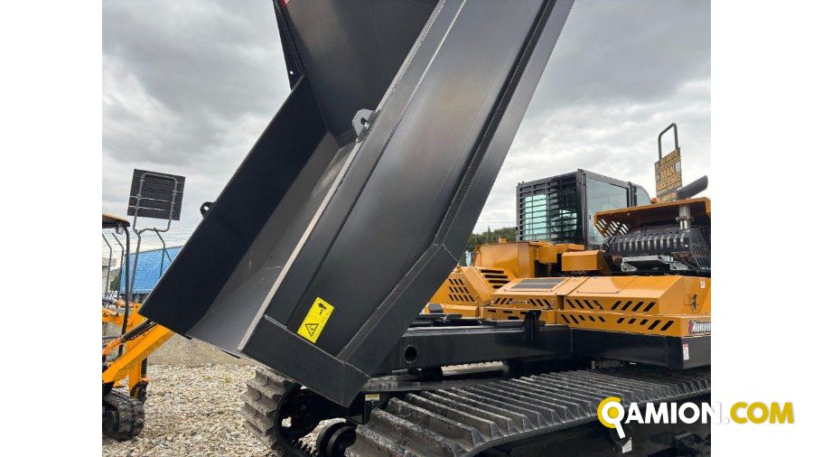 Morooka Morooka MST80CR – Dumper Cingolato Rotativo 360° Morooka MST80CR – Dumper Cingolato Rotativo 360° | Macchinario edilizia Altro | TOSCANDIA SPA