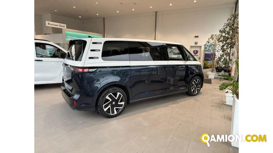 Volkswagen ID.Buzz Pro 4/5-Porte | TOSCANDIA SPA