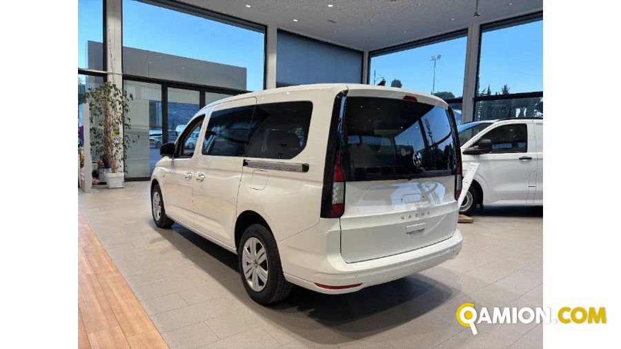 Volkswagen CADDY 2.0 TDI 122 CV Autocarro DSG Space Maxi Monovolume | TOSCANDIA SPA
